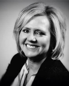 Dr. Nancy Finazzo